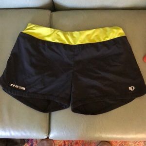 Pearl Izumi Women’s running shorts Sz L